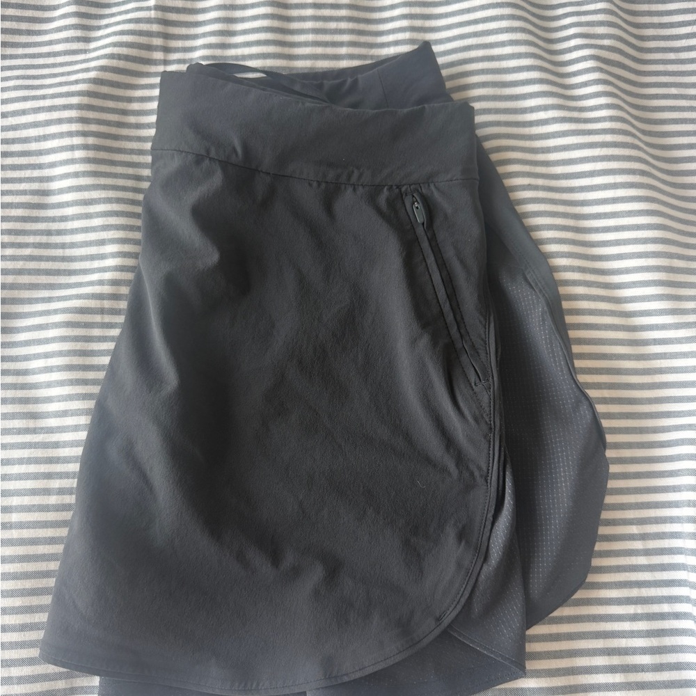 Outdoor Voices Black Skirt